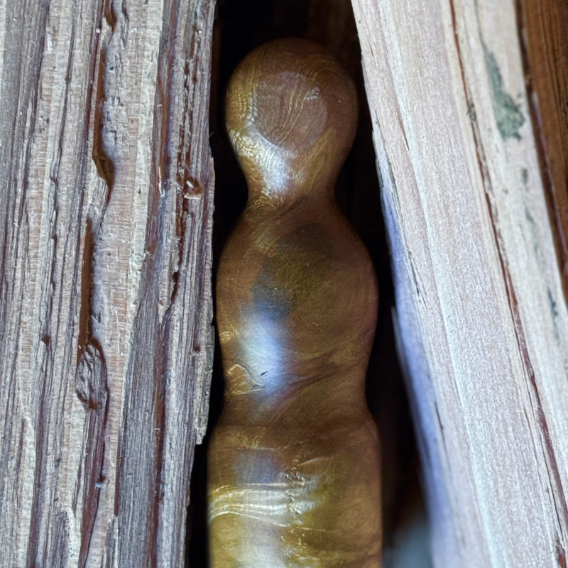 ithaka-coaching-charlotte-keijzer-werkdruk-geklemd-mannetje-800x800